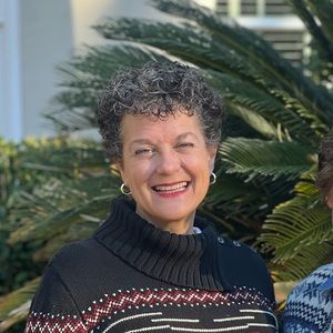 Meet your Posher, Linda